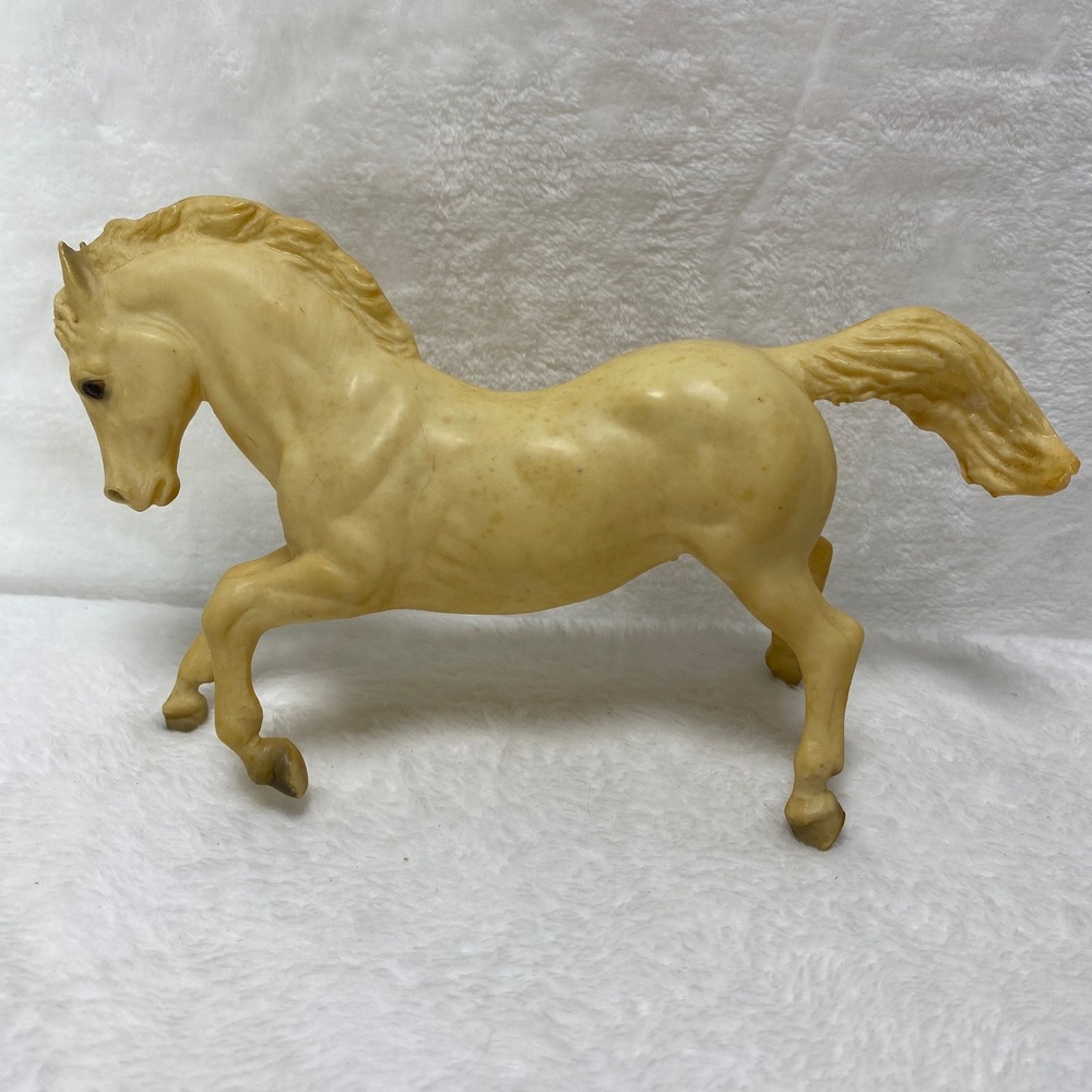 Vintage Breyer Fighting Stallion #30 Alabaster 1963-85